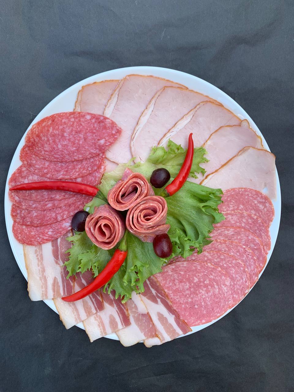 Мясное ассорти (5 видов) 300г. с доставкой в Солнечногорск и Зеленоград — изображение 2