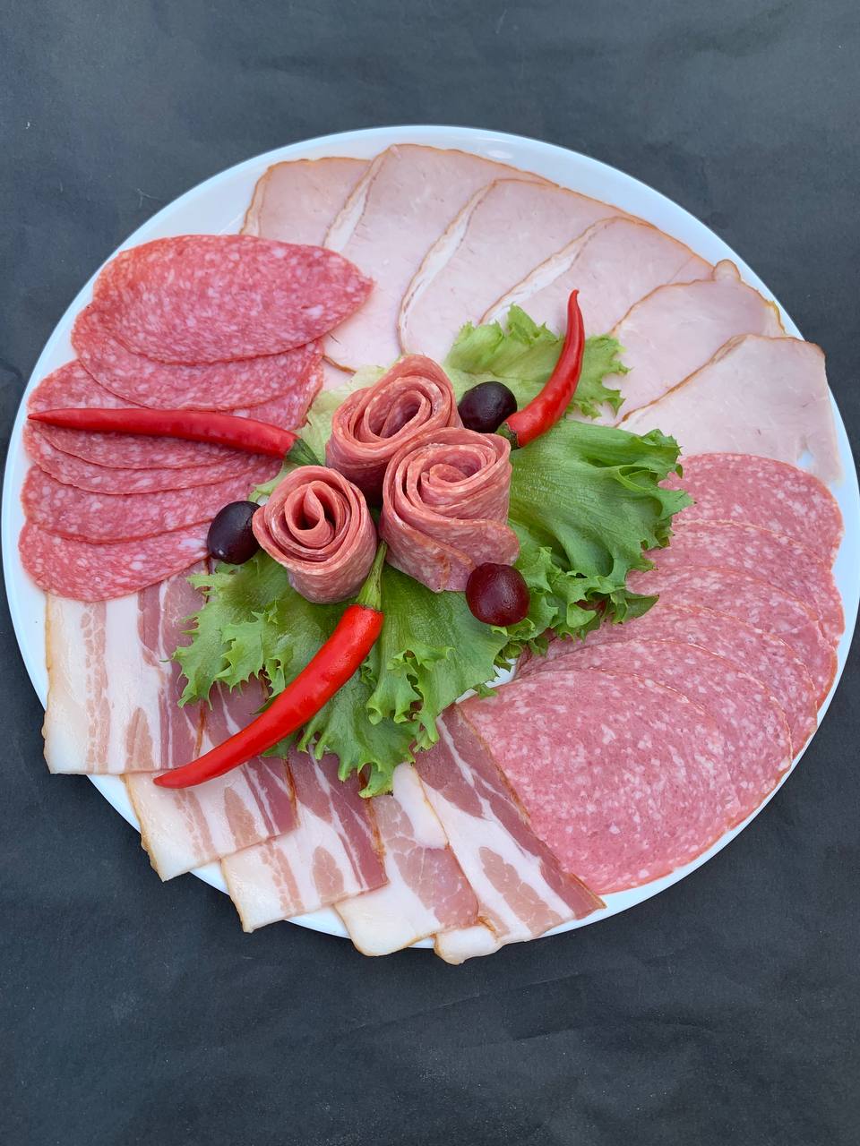 Мясное ассорти (5 видов) 300г. с доставкой в Солнечногорск и Зеленоград